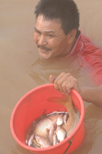 长沙   湘江风光带   风帆广场 洪峰  湘江