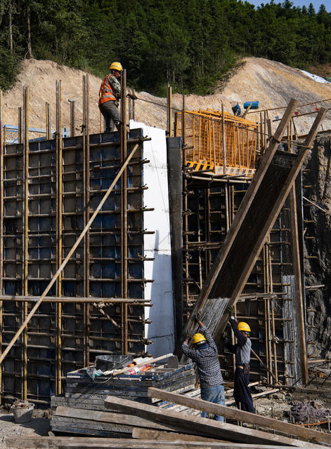建设 交通  高速公路  沅辰高速  怀化