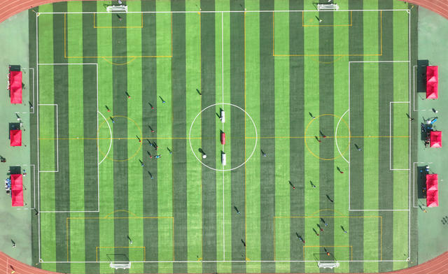 青少年 足球 比赛 