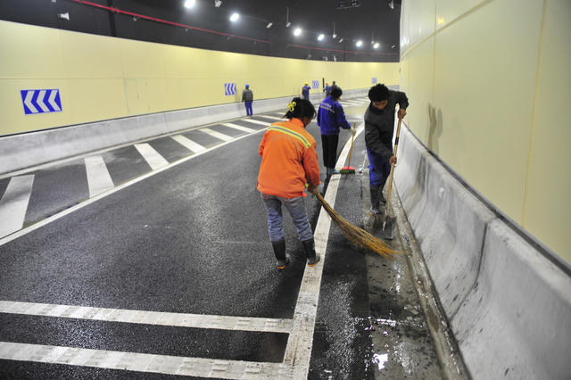 南湖路隧道  湘江隧道
