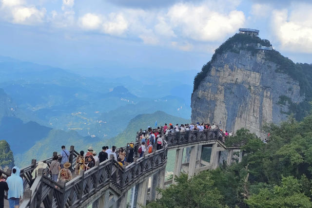 张家界 天门山 游客 暑期