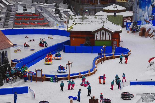 滑雪