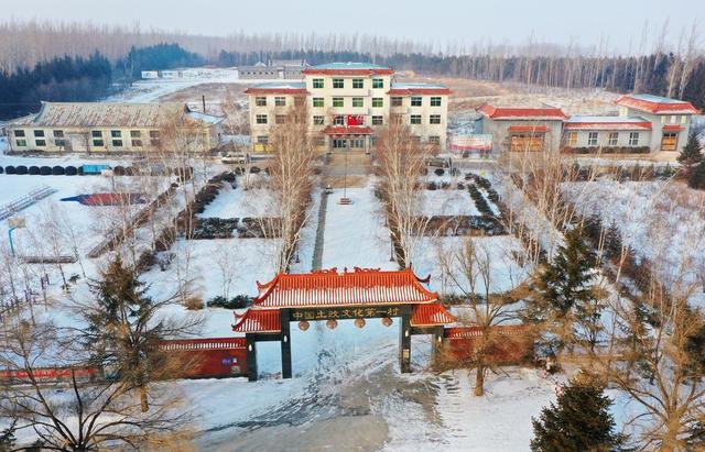周立波 《暴风骤雨》两省走亲记