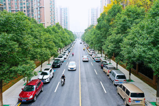 道路 提质 小区宜居