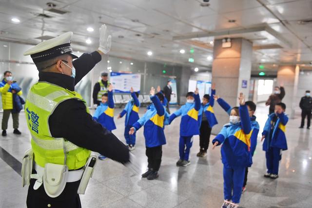 交警 警营开放日