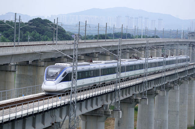 经济 交通 渝厦高铁 益阳至长沙段 通车
