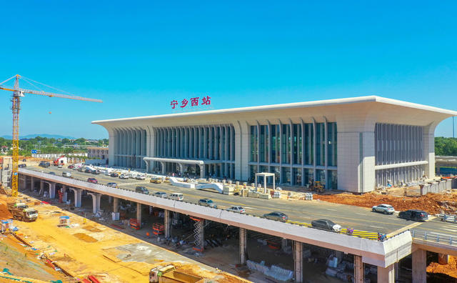 经济 交通 渝厦高铁 益阳至长沙段 通车