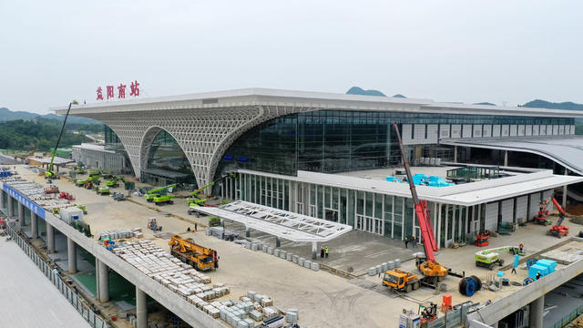 经济 交通 渝厦高铁 益阳至长沙段 通车
