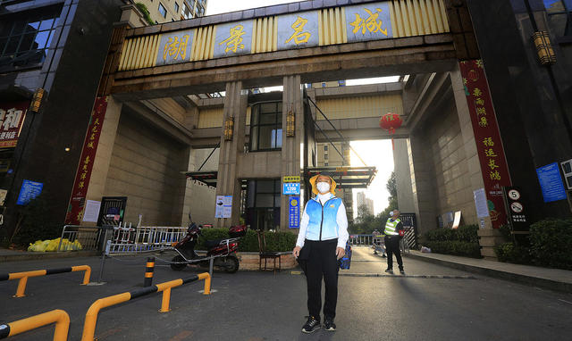 株洲全城静默，小区核酸检测，志愿者不懈努力。
