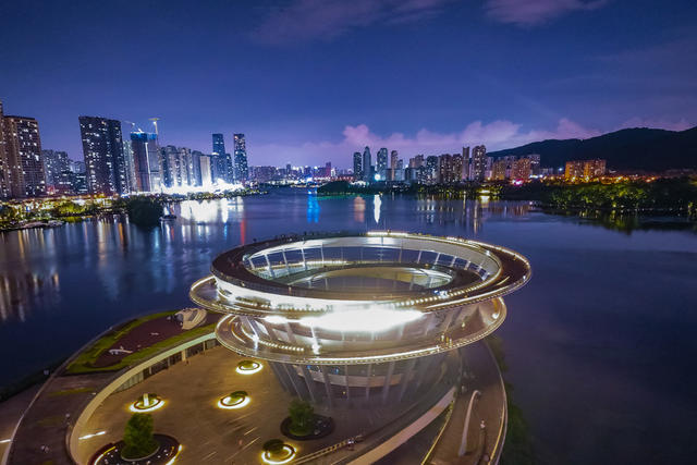 长沙夜景 梅溪湖城市岛