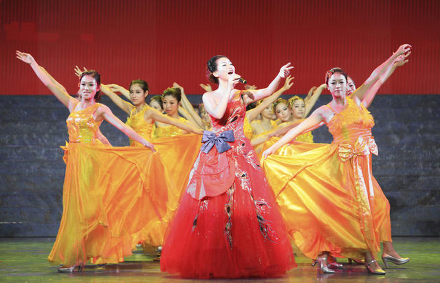 文艺 益阳文艺 表演 节目 演出 晚会 和美益阳 国庆 文艺晚会 益阳 益阳大剧院 剧院