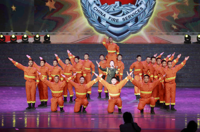 文艺 益阳文艺 表演 节目 演出 晚会 和美益阳 国庆 文艺晚会 益阳 益阳大剧院 剧院