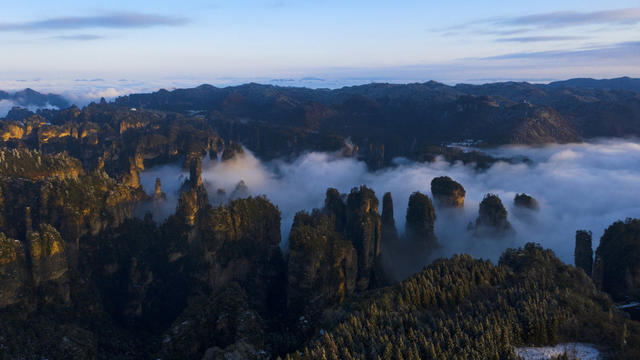 世界自然遗产 张家界 武陵源 黄石寨 峰林 云海 雪域