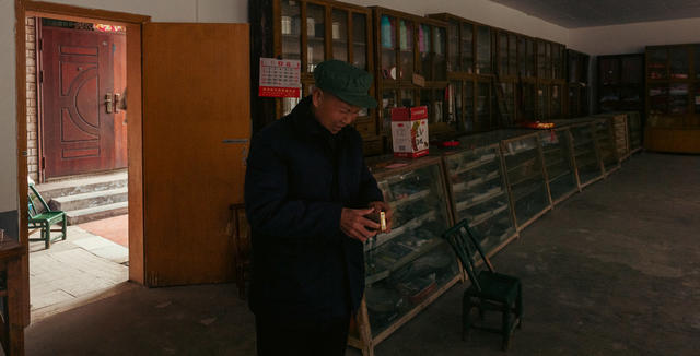 湘江边的古镇      古镇