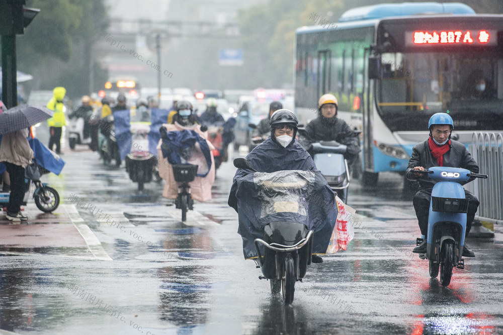 长沙雨雾天气持续“刷屏”