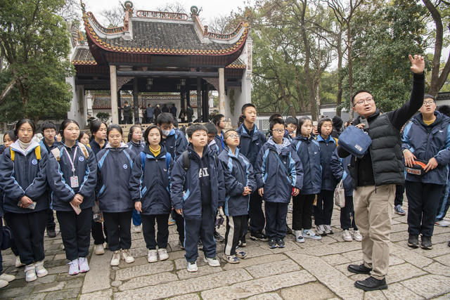 探访“千年学府” 感悟湖湘文化 