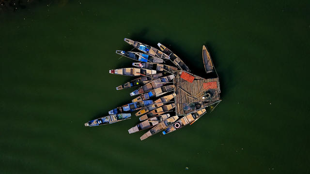  Centralized berthing in Xiangjiang River