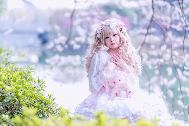 二次元人像  樱花  芭比娃娃