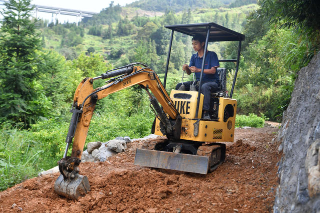 三合村 汝城县 乡村 精准扶贫 教育 云顶新居 瑶寨