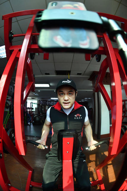 疫情 生活 工作 生活方式 云娱乐 云建身 云文化  云蹦迪 云课堂 云健康