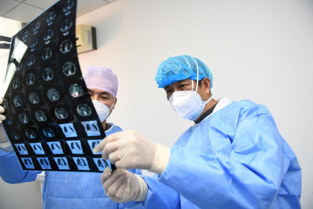 新冠肺炎 李新中 援助黄冈 湖南医疗队