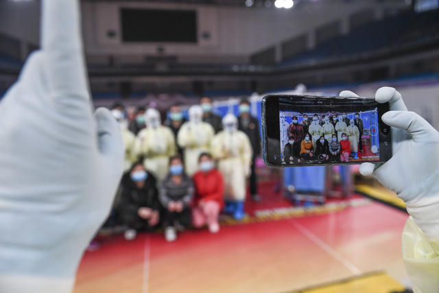 方舱医院 新冠肺炎 武昌方舱 武汉 医护人员 医学救援队 最后一个夜班