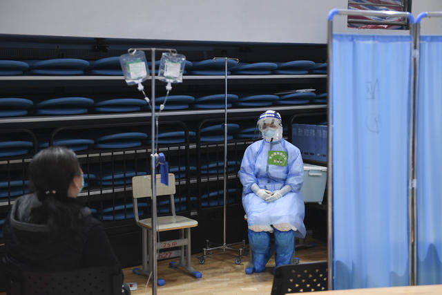 方舱医院 新冠肺炎 武昌方舱 武汉 医护人员 医学救援队 图书角