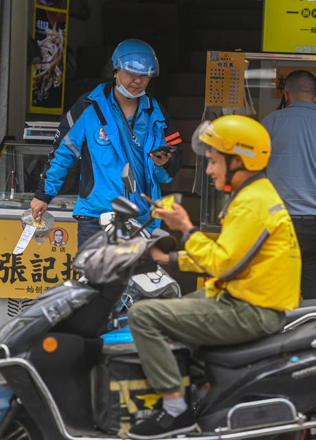 外卖小哥 风景 长沙 骑行 配送 