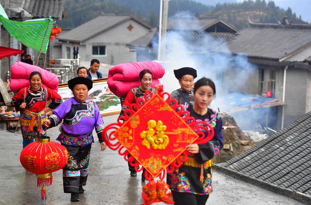 家园 重建 葫芦镇 保靖县 新年 新家 小年饭