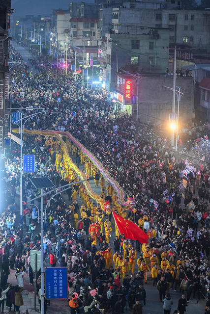 夜故事 闹元宵 巡游 