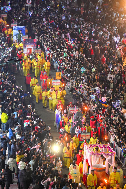 夜故事 闹元宵 巡游 