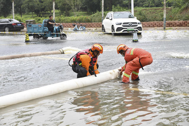 湖南消防 排涝 驰援郑州 救援队 消防指战员
