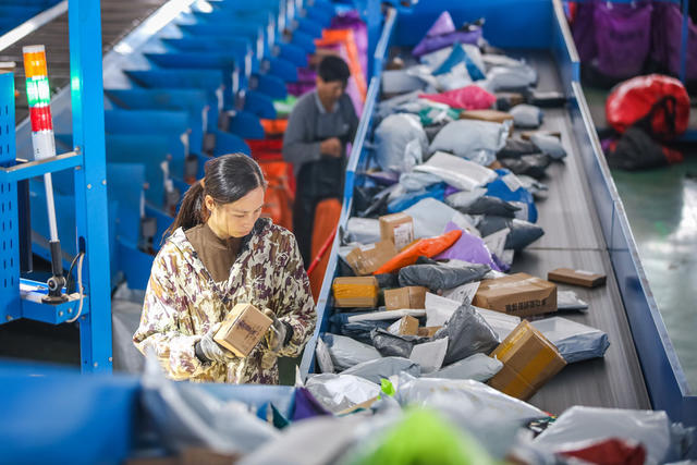 物流 快递  双十一 自动化 智慧物流 智能分拣 作业线 分拣