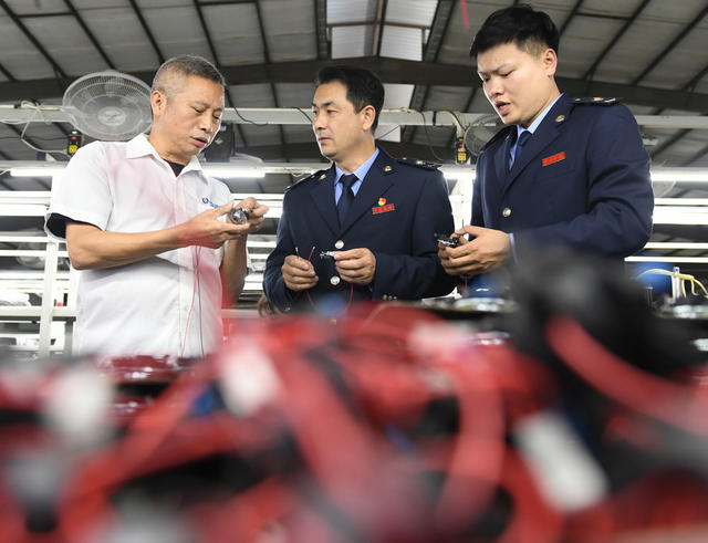 税务 先进制造业企业当期可抵扣进项税额加计5%抵减应纳增值税税额  市场主体