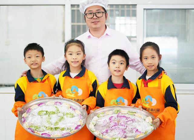  包饺子  知民俗