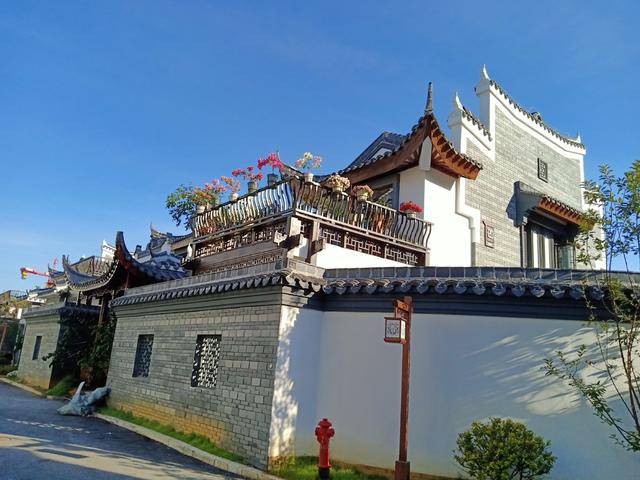 秘 境 特 色
