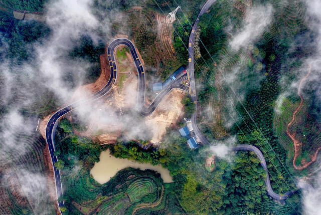 通村公路惠民生