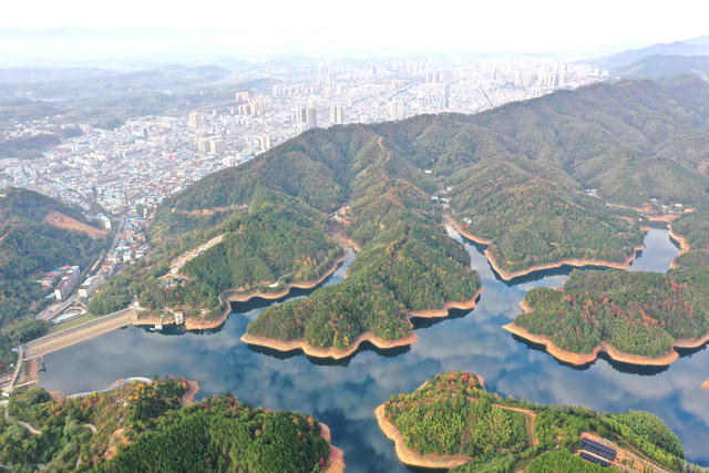 库区  景美  自然  风光  风景  旅游  水库  湖光山色