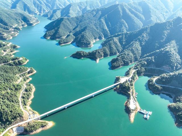 青山绿水 生态 自然 江华