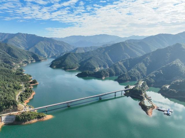 青山绿水 生态 自然 江华