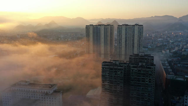 自然  城市风光 平流雾