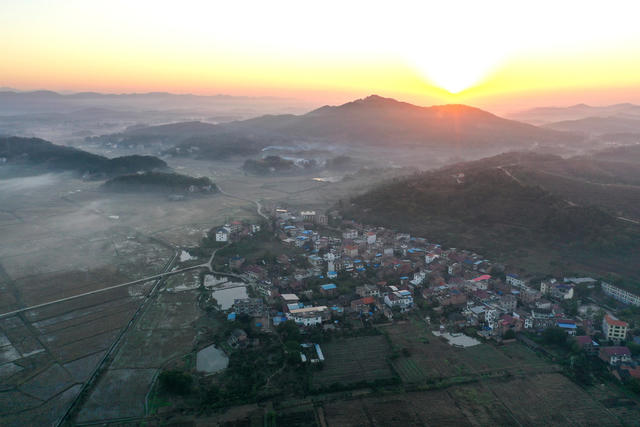 乡村  田野  风景  风光  旅游  冬日  画卷  乡村振兴