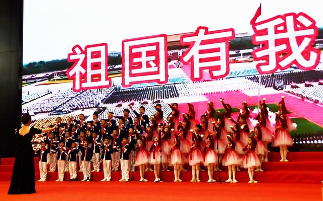 亮才艺 