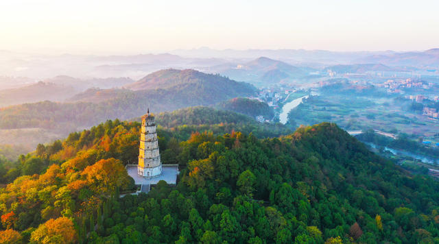 风景  山乡  冬景  古塔