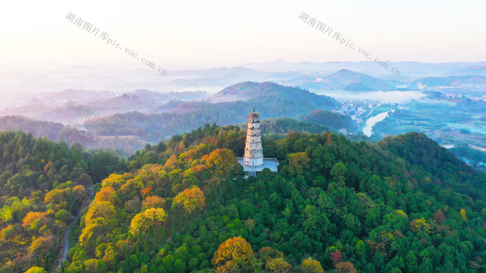 风景  山乡  冬景  古塔