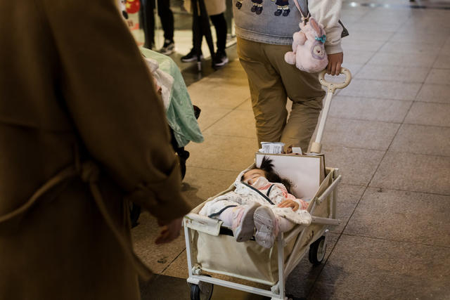 长沙  街拍  游览  偶遇  广告画  商业区