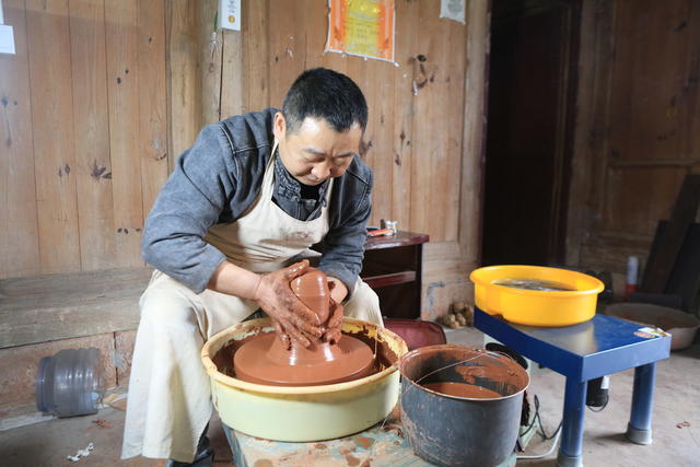 湖南 龙山 陶艺 紫砂陶 制作 艺术 历史