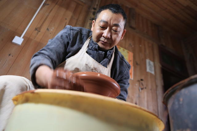 湖南 龙山 陶艺 紫砂陶 制作 艺术 历史