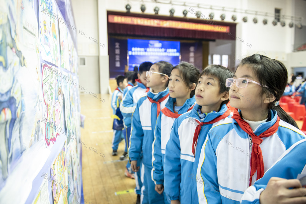 湖南娄底,122“全国交通安全日”学生,娄底市第一中学附属实验学校