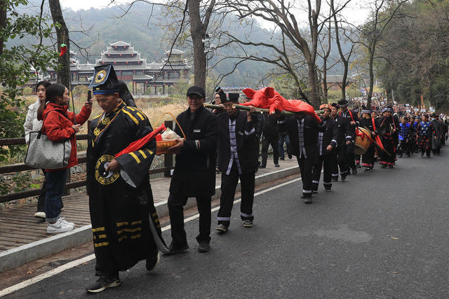 侗族 同胞 游客 民俗 活动 欢度“侗年节”